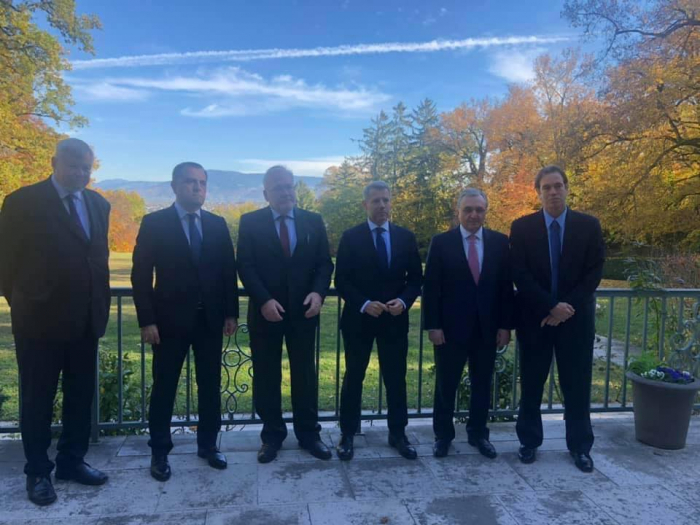 Azerbaijani, Armenians FMs meet in Geneva