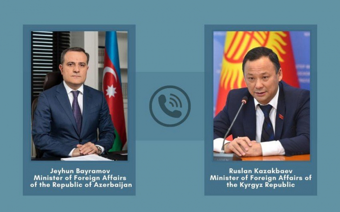 Azerbaijani, Kyrgyz FMs hold phone talk