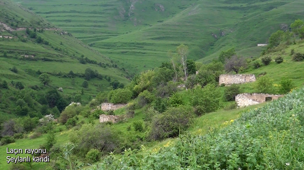 Azerbaijan shows video footage from Lachin's Sheylanli village