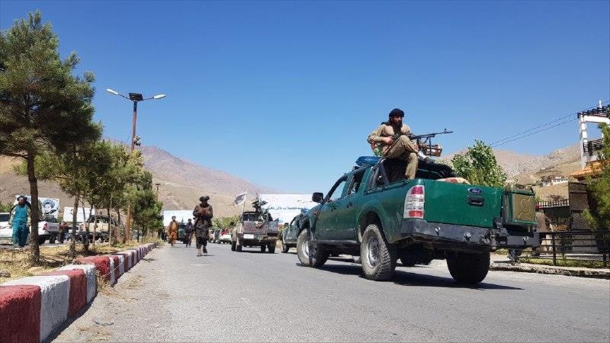 Taliban interim government agrees to let foreigners leave Afghanistan