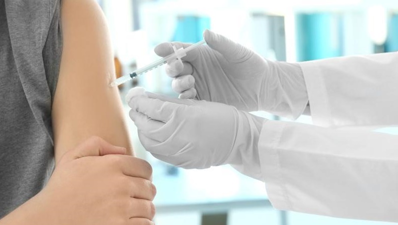 Azerbaijan administers over 60,000 COVID vaccine doses in a day