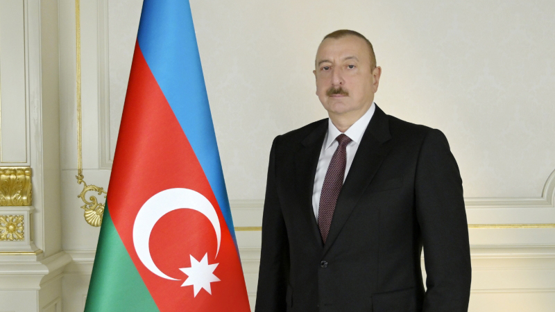 Azerbaijani President congratulates his Uzbek counterpart