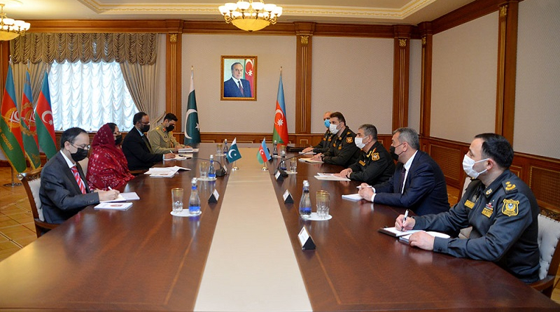 Azerbaijan, Pakistan discuss prospects for development of military cooperation