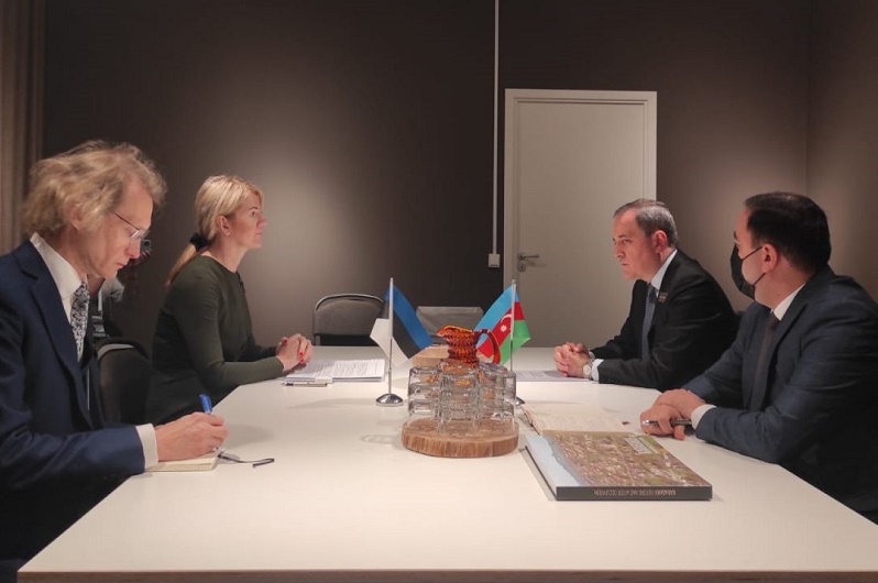 Azerbaijani, Estonian FMs meet in Stockholm