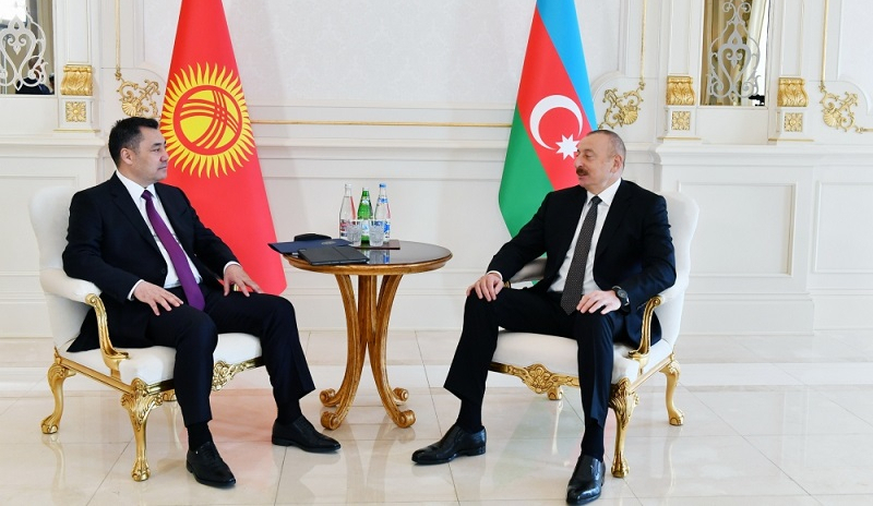 Azerbaijani, Kyrgyz presidents hold one-on-one meeting