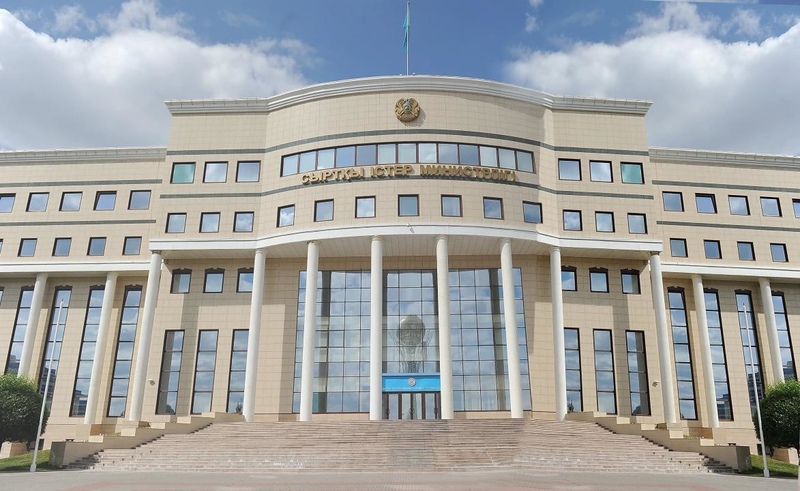 Kazakhstan to declare Armenian journalist personae non gratae for insulting remarks