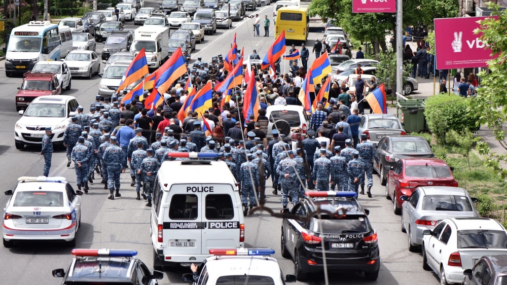 Armenian opposition holds motorcade rally in protest against PM Pashinyan