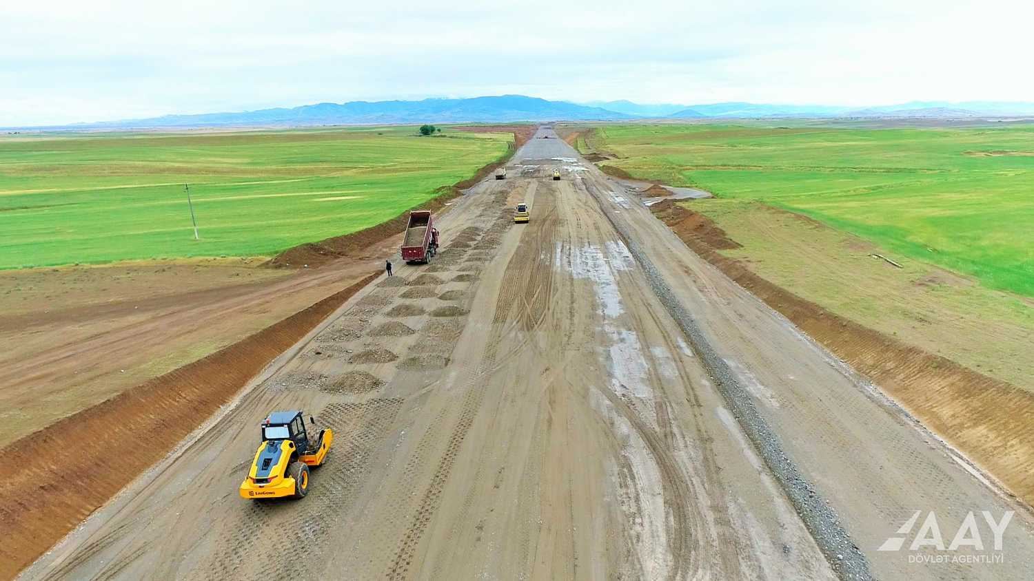 Azerbaijan: Construction of Ahmadbayli-Fuzuli-Shusha highway continues at rapid pace (PHOTO)