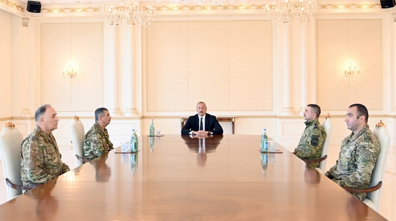 President, Commander-in-Chief Ilham Aliyev holds operational meeting with participation of Armed Forces leadership  