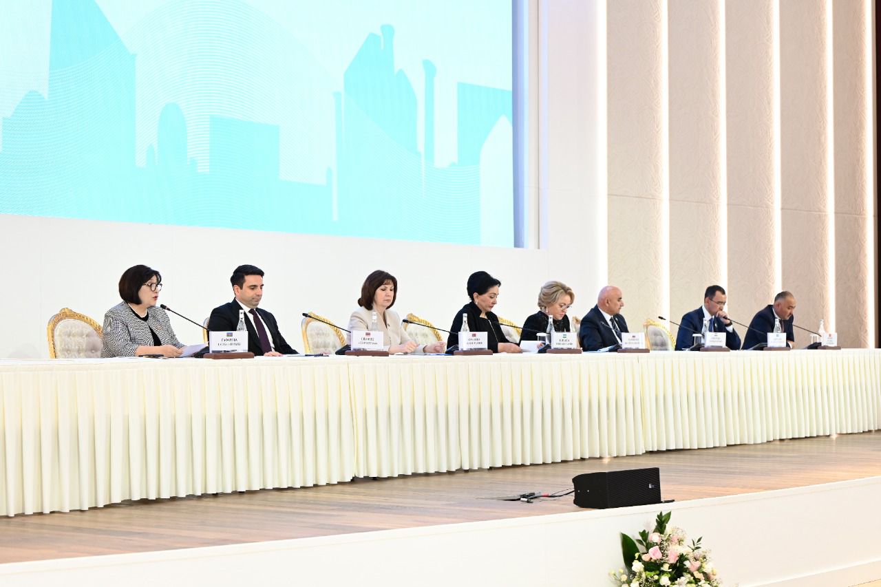 Chair of Azerbaijani Parliament Sahiba Gafarova joins a press conference on CIS IPA 54th Plenum’s outcomes