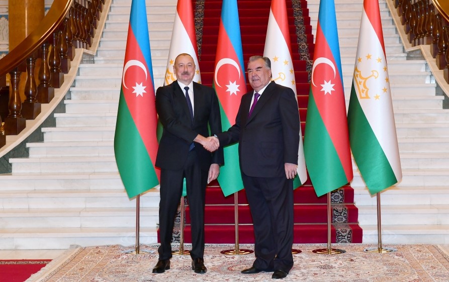 Presidents of Azerbaijan and Tajikistan make press statements